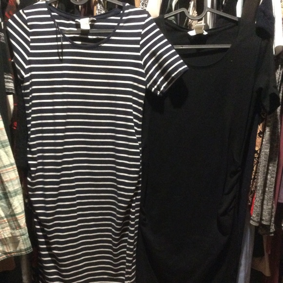 2 Maternity Dresses - Picture 2 of 2